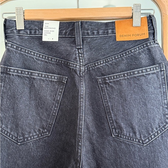 Aritzia Denim Forum The Boyfriend High Rise Loose Jean - Picture 1 of 7